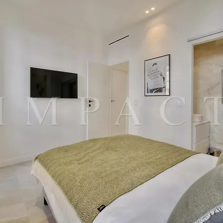 Holiday home Ref 1916 - Beautiful For Rent In *